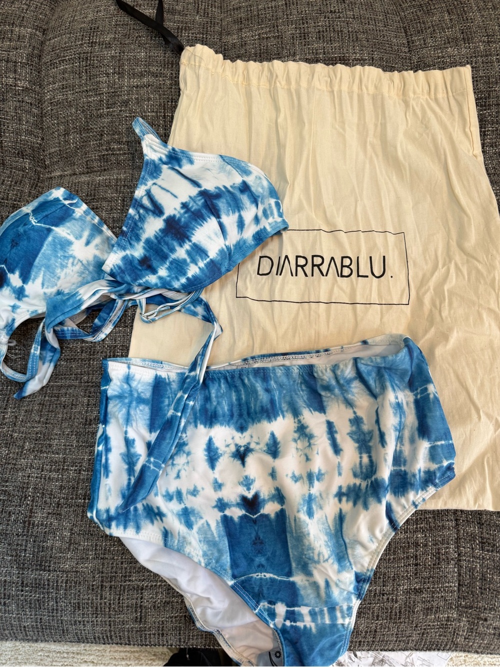 Diarrablu Blue and White Tie-Dye High-Waist Bikini Set
